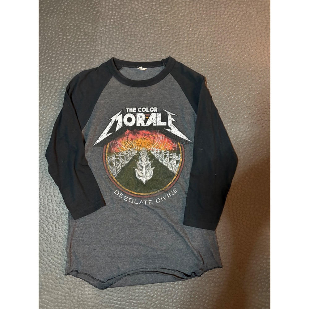 The Color Morale 3/4 shirt Small